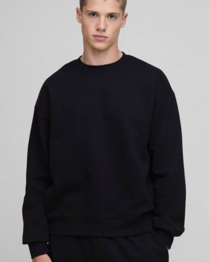 “Plain black sweatshirt unisex minimal streetwear by Echores”